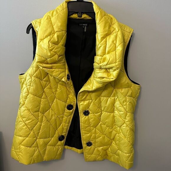 600 West Brand Yellow Quilted Puffy Vest XL - Picture 1 of 8